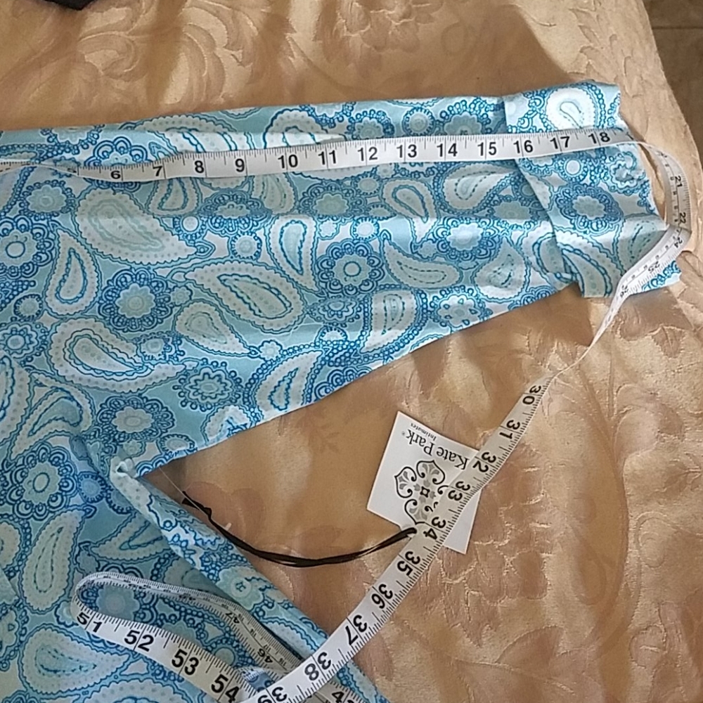 Intimates - Picture 9 of 9
